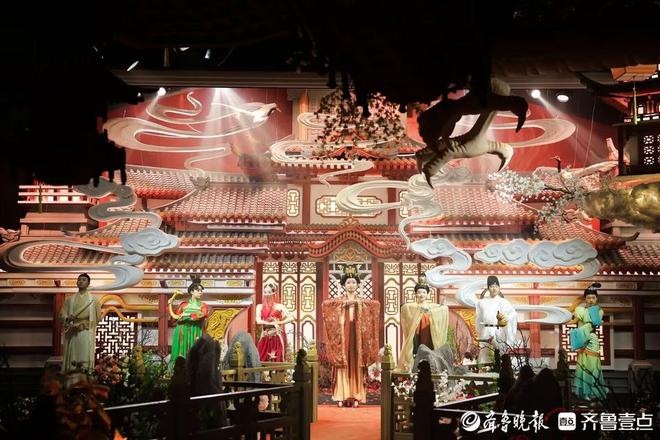 锁甜蜜经济青岛邮轮母港打造网红打卡地j9九游会登录婚姻登记+邮轮文旅解(图5)