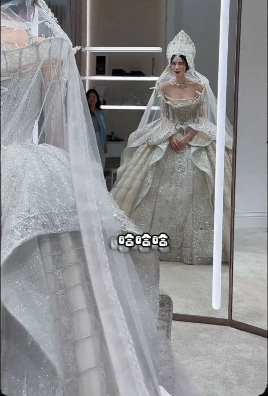 12套婚纱没一件好看网友评价品味太差J9国际集团徐艺洋黄子韬10月婚礼试(图10)