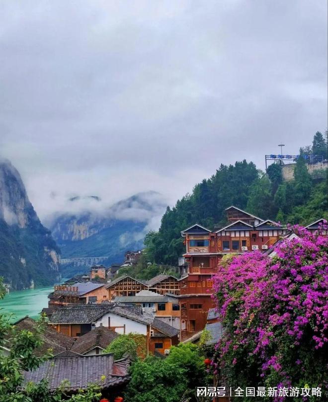 团游人均2k玩转山城网红景点+地道美食j9九游会登录重庆4天